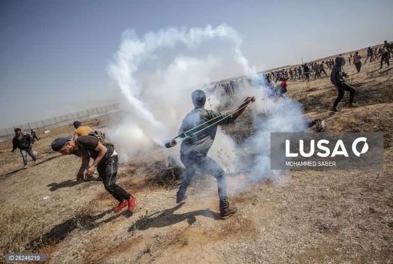 Confrontos entre exército israelita e palestinianos marcam o 71.º Dia da Catástrofe