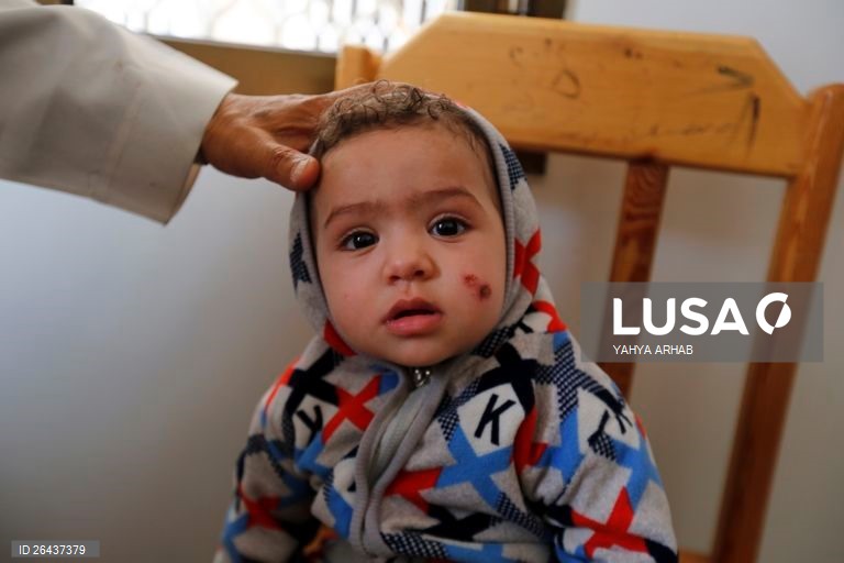 Iémen: Assistência médica materno-infantil em Saná