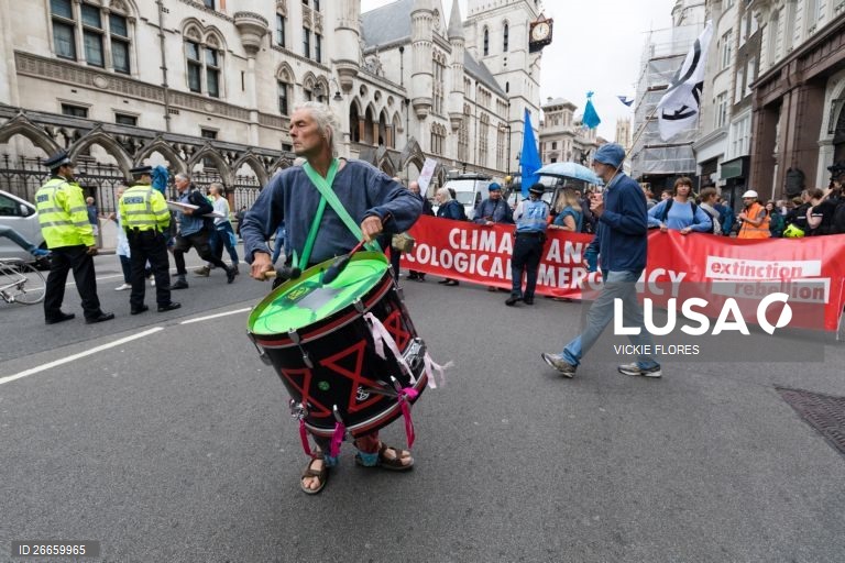 Protesto contra as alterações climáticas em Londres