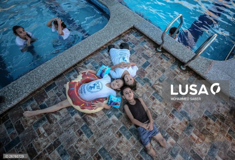 Palestina: Campo de férias para crianças amputadas