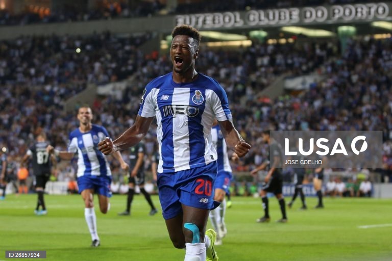 Futebol: FC Porto vs Vitória Setúbal. JOSE COELHO