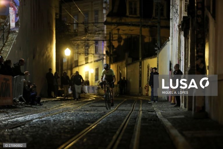 Mítica escalada de bicicleta Subida à Glória 