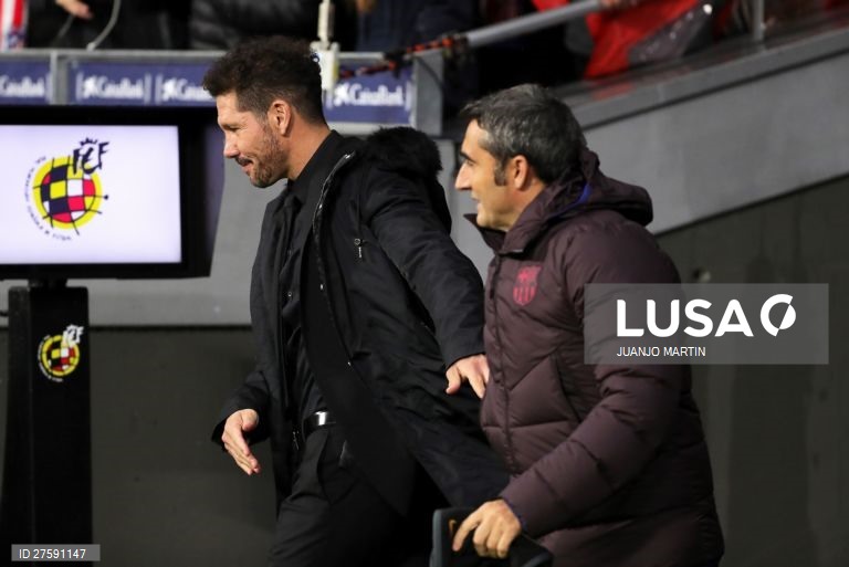 Futebol: Atlético de Madrid vs FC Barcelona em Madrid.