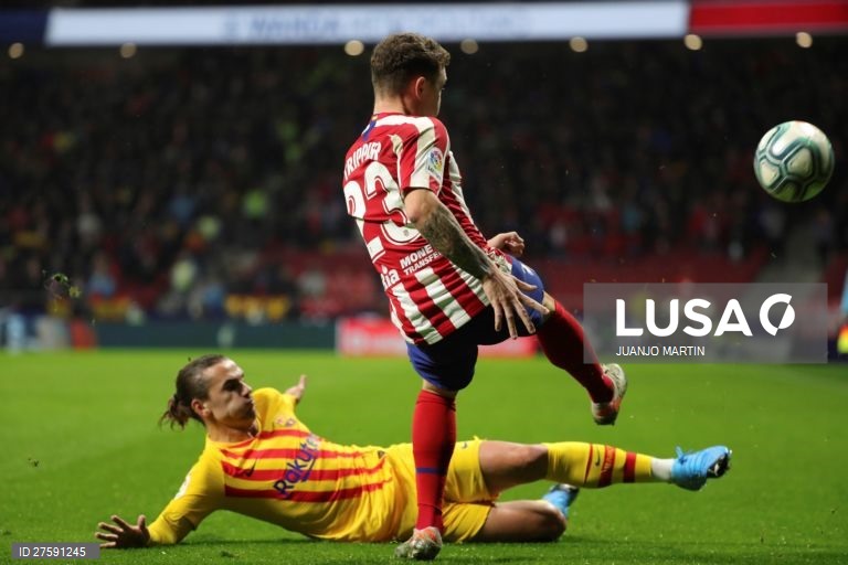 Futebol: Atlético de Madrid vs FC Barcelona em Madrid.