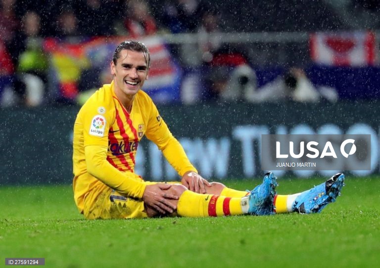 Futebol: Atlético de Madrid vs FC Barcelona em Madrid.