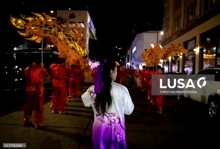 EUA: Desfile de Natal em Hollywood