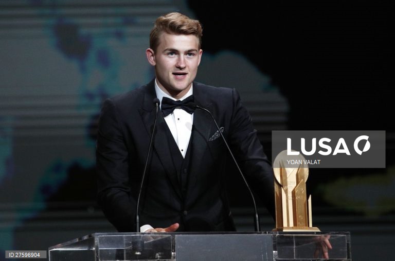 Cerimónia de entrega dos prémios Bola de Ouro 2019 em Paris.