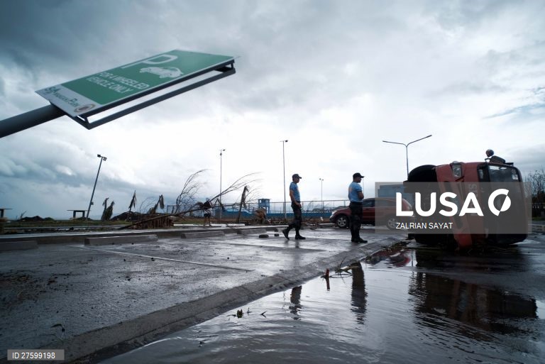 Filipinas: Passagem do tufão Kammuri