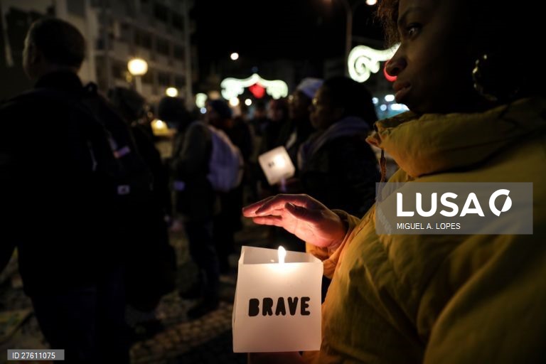 Vigília pelo Direito à Habitação