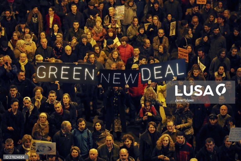 Manifestação durante a Cimeira do Clima de Madrid