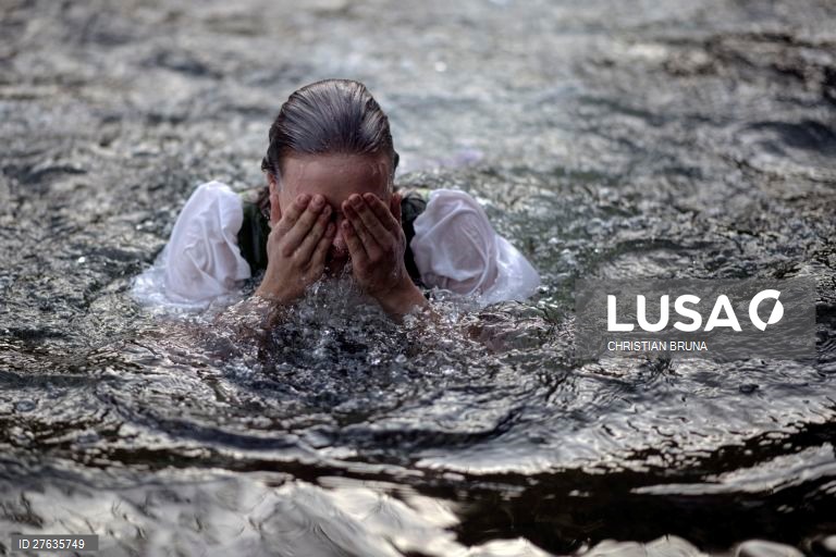Aústria: Mergulhos no Rio Grundleseer Traun