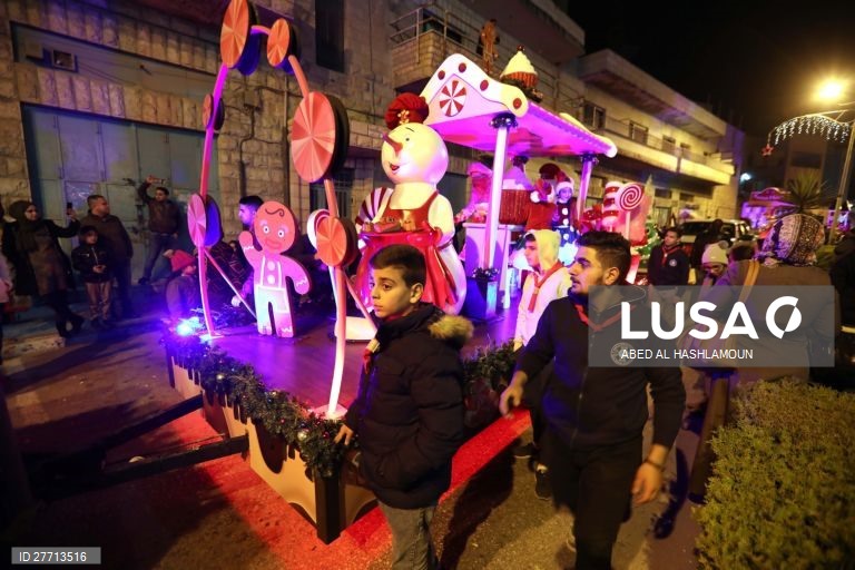 Cisjordânia: Parada de Natal em Belém