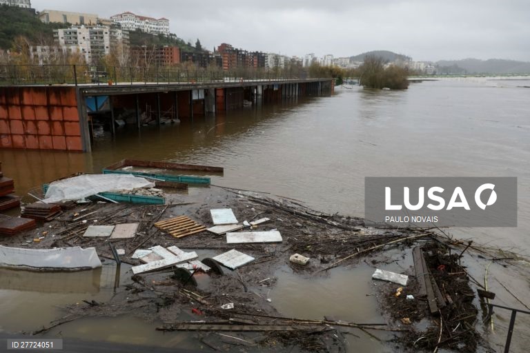 Mau tempo em Portugal.