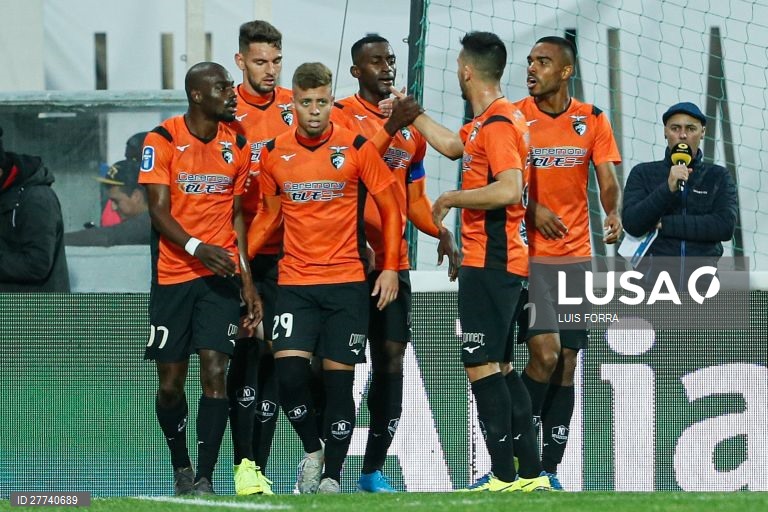 Futebol: Taça da Liga entre o Portimonense e o Sporting.