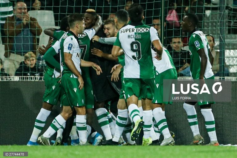 Futebol: Taça da Liga entre o Portimonense e o Sporting.