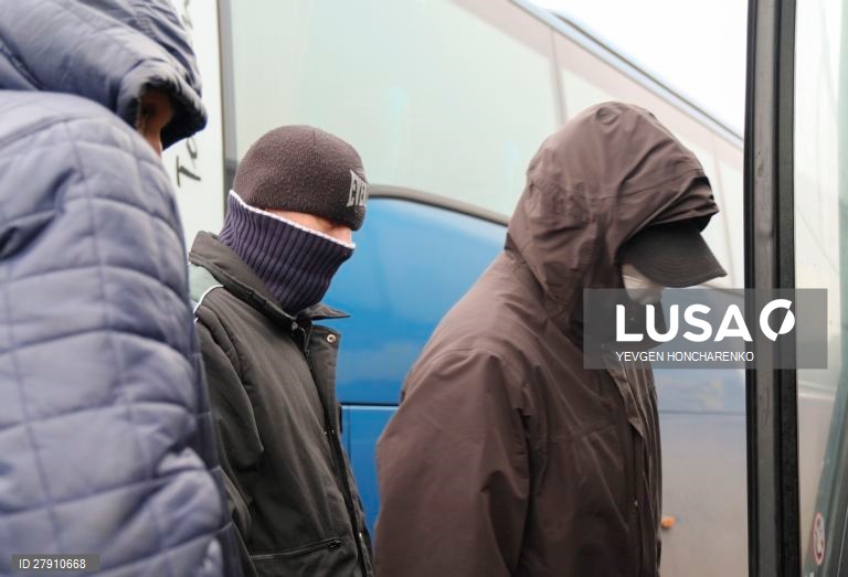 Troca de prisioneiros de guerra entre a Ucrânia e os separatistas pró-russos