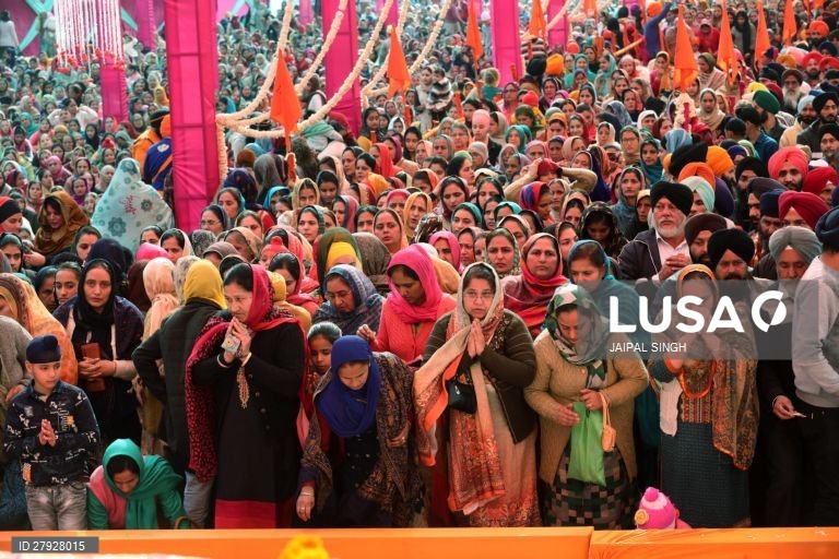 Índia: Aniversário do nascimento do 10º guru Sikh em Jammu