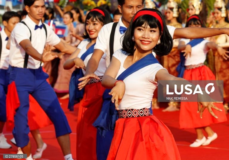 Camboja comemora 41 anos do fim do Regime dos Khmer Vermelhos