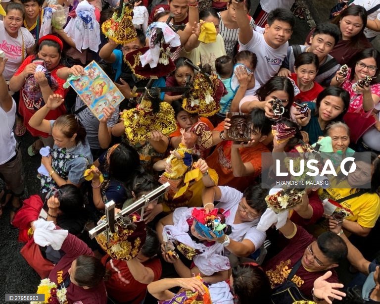Procissão do Nazareno Negro em Manila