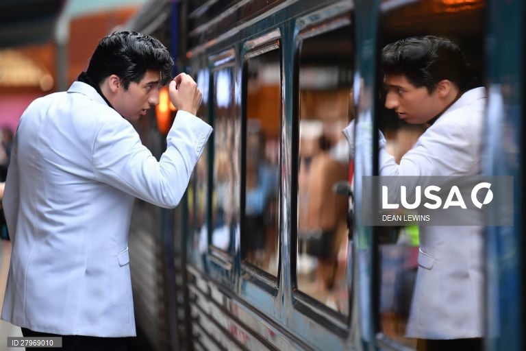 Elvis Express em Sydney