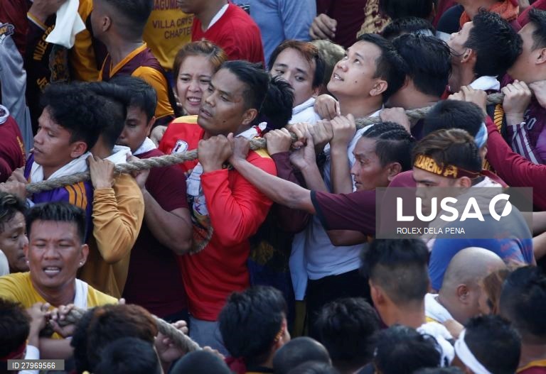 Procissão do Nazareno Negro em Manila