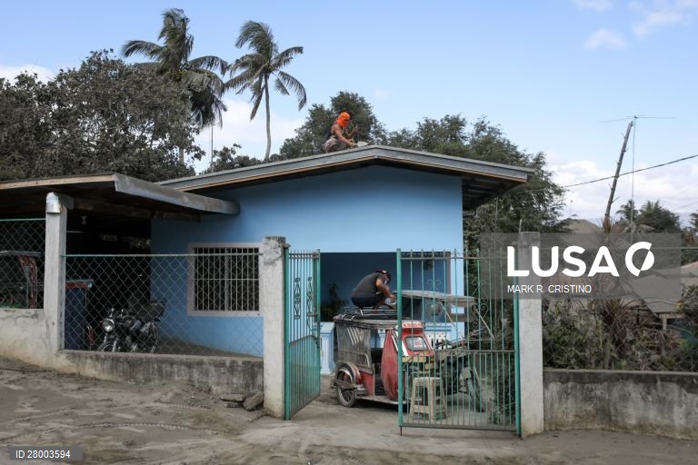 Erupção do vulcão Taal nas Filipinas