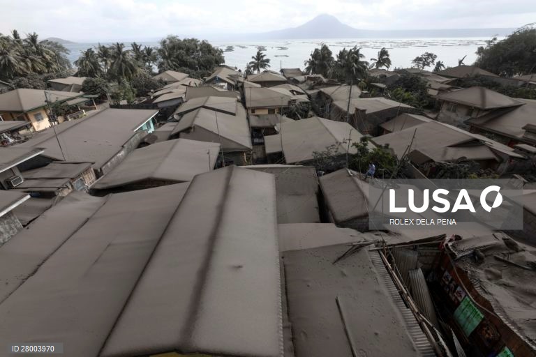 Erupção do vulcão Taal nas Filipinas