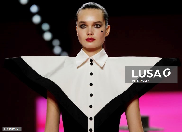 Semana da Moda de Nova Iorque - Christian Siriano