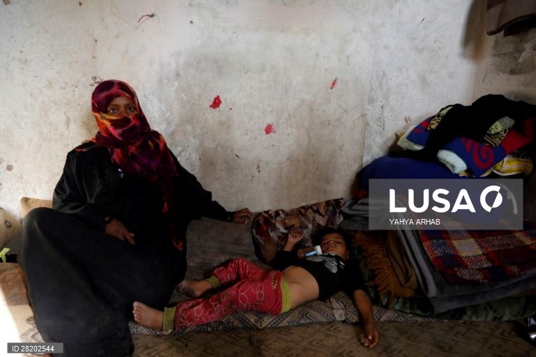 Iémen: Abrigo temporário para deslocados em Saná