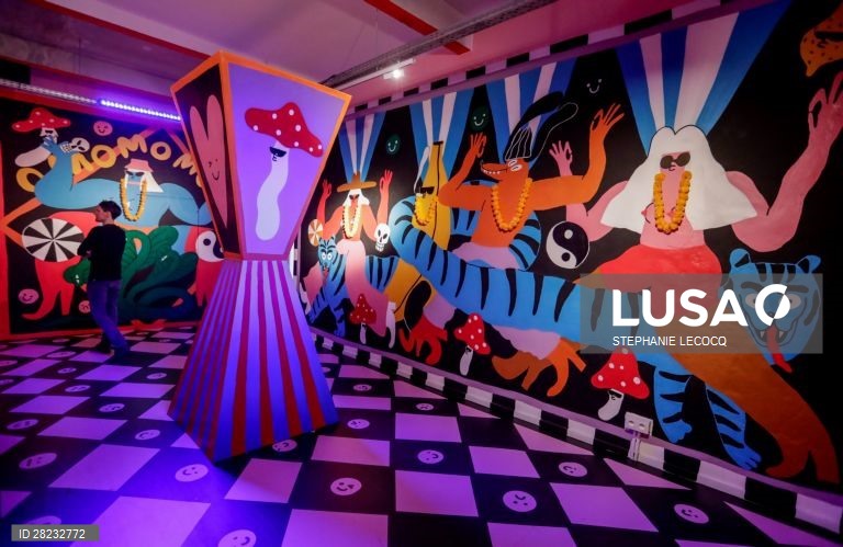 Bélgica: Exposição no Museu MIMA em Bruxelas