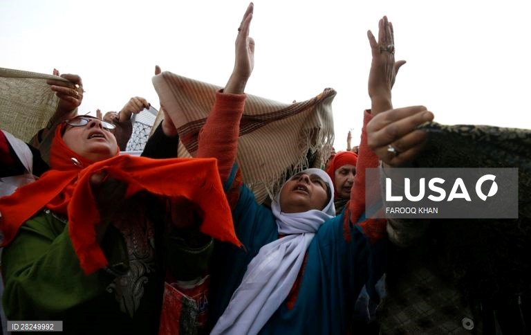 Oração ao aniversário da morte do primeiro califa islâmico