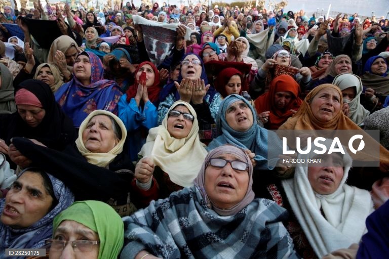 Oração ao aniversário da morte do primeiro califa islâmico