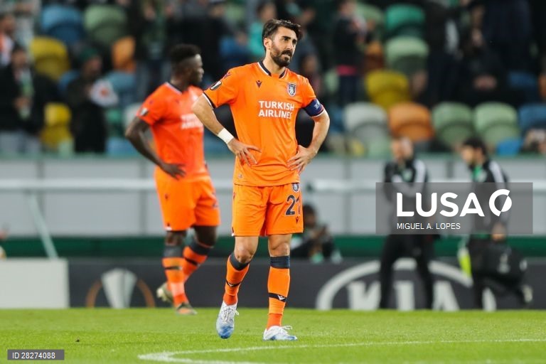 Futebol: Sporting vs Basaksehir em Lisboa.