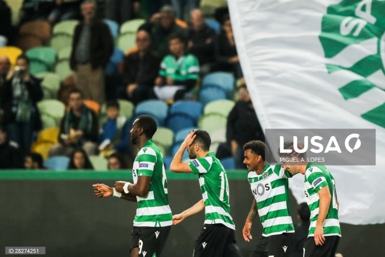 Futebol: Sporting vs Basaksehir em Lisboa.
