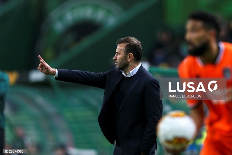 Futebol: Sporting vs Basaksehir em Lisboa.