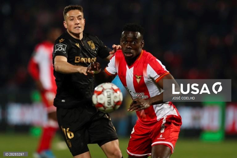 Futebol: I Liga - Desportivo das Aves vs Vitória de Guimarães.