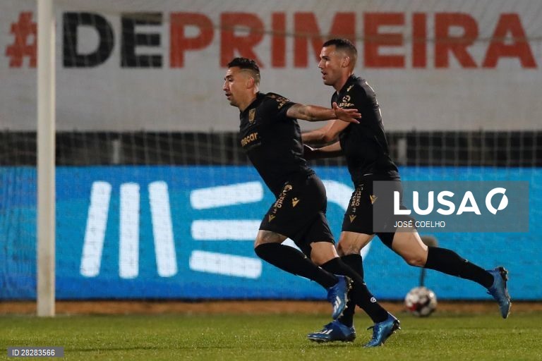 Futebol: I Liga - Desportivo das Aves vs Vitória de Guimarães.