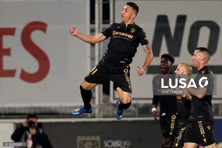 Futebol: I Liga - Desportivo das Aves vs Vitória de Guimarães.