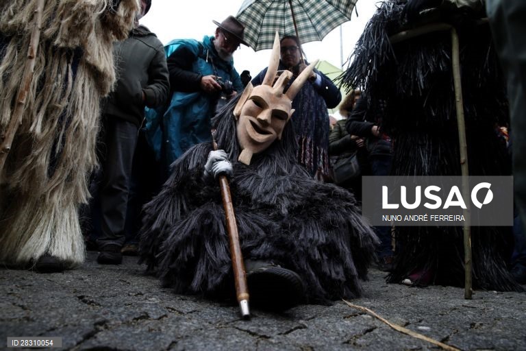Cortejo dos caretos de Lazarim