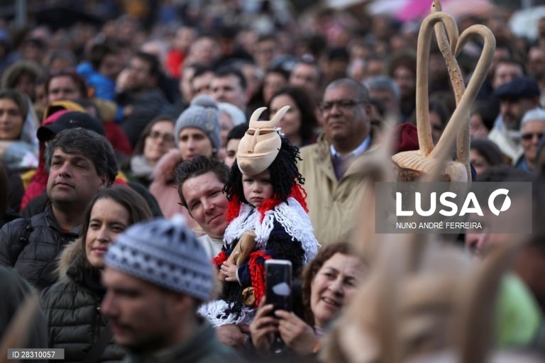 Cortejo dos caretos de Lazarim