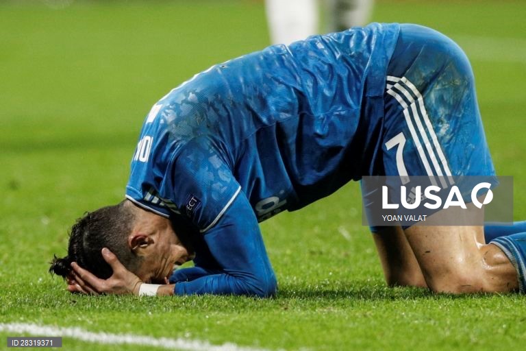 Olympique Lyon vs Juventus 