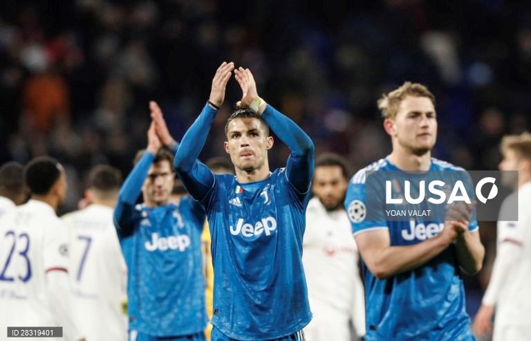Olympique Lyon vs Juventus 