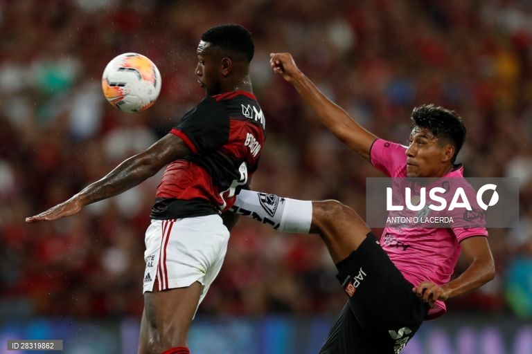 Flamengo conquista supertaça sul-americana