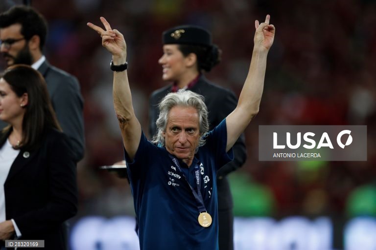 Flamengo conquista supertaça sul-americana