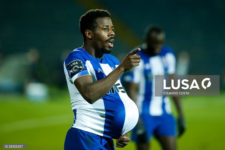 Futebol: Santa Clara vs FC Porto nos Açores