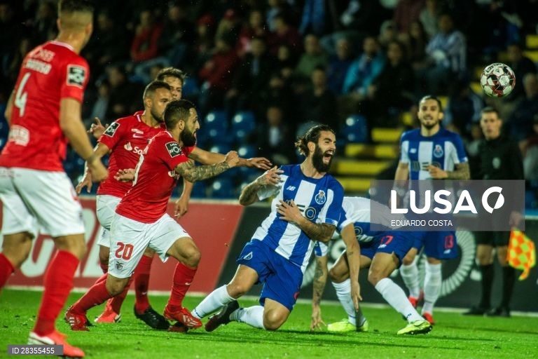 Futebol: Santa Clara vs FC Porto nos Açores