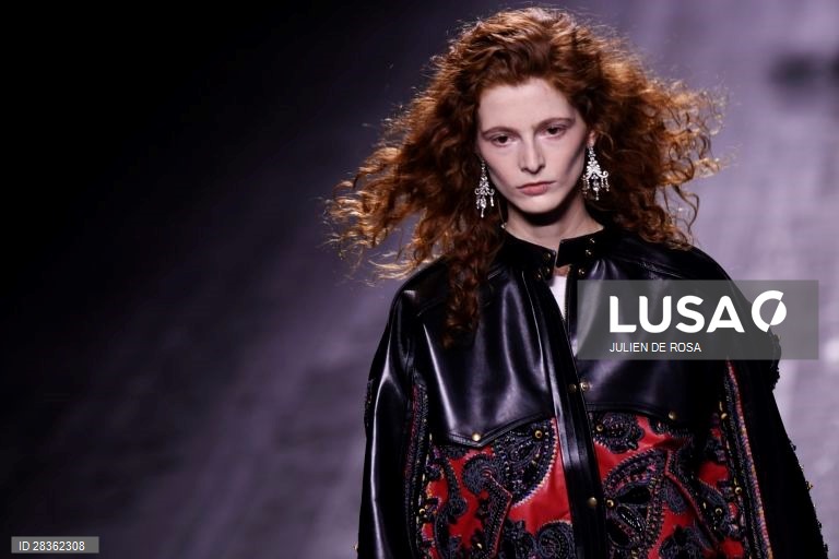  Semana da Moda de Paris - Louis Vuitton