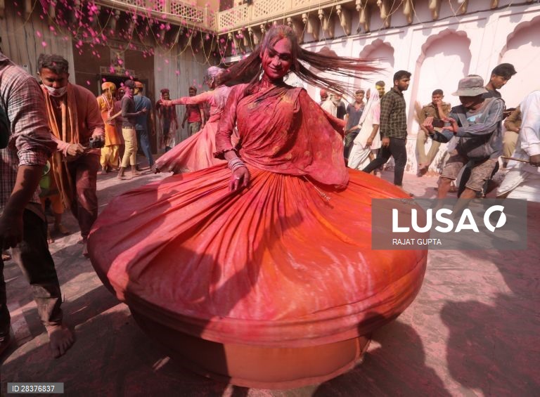 Índia: Festival das cores em Nandgaon