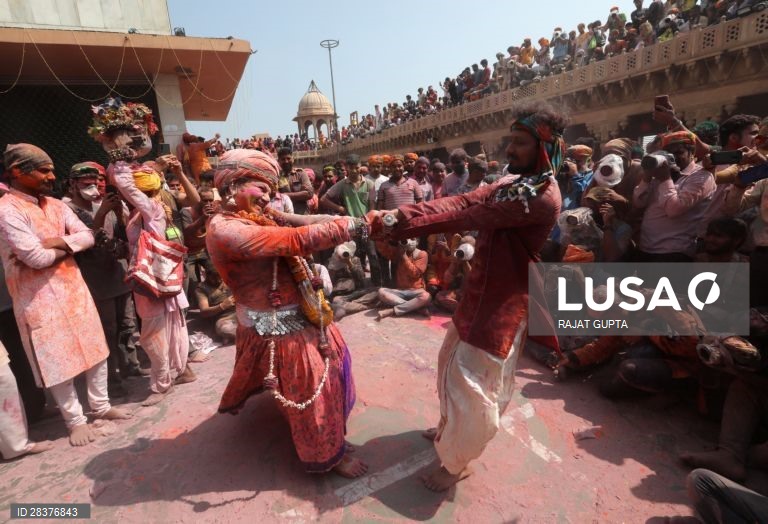Índia: Festival das cores em Nandgaon