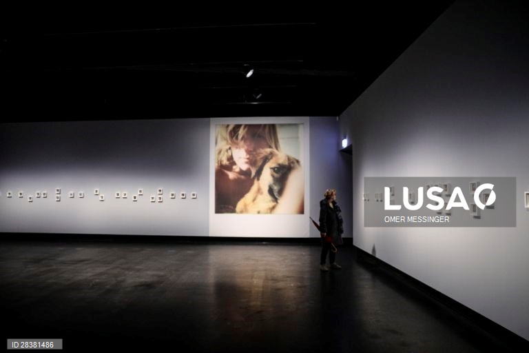 Exibição 'Linda McCartney-The Polaroid Diaries' na galeria C/O em Berlim